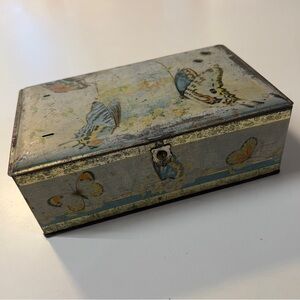 Vintage Artstyle Chocolate Co. Boston USA cast Metal Tin Box 1920